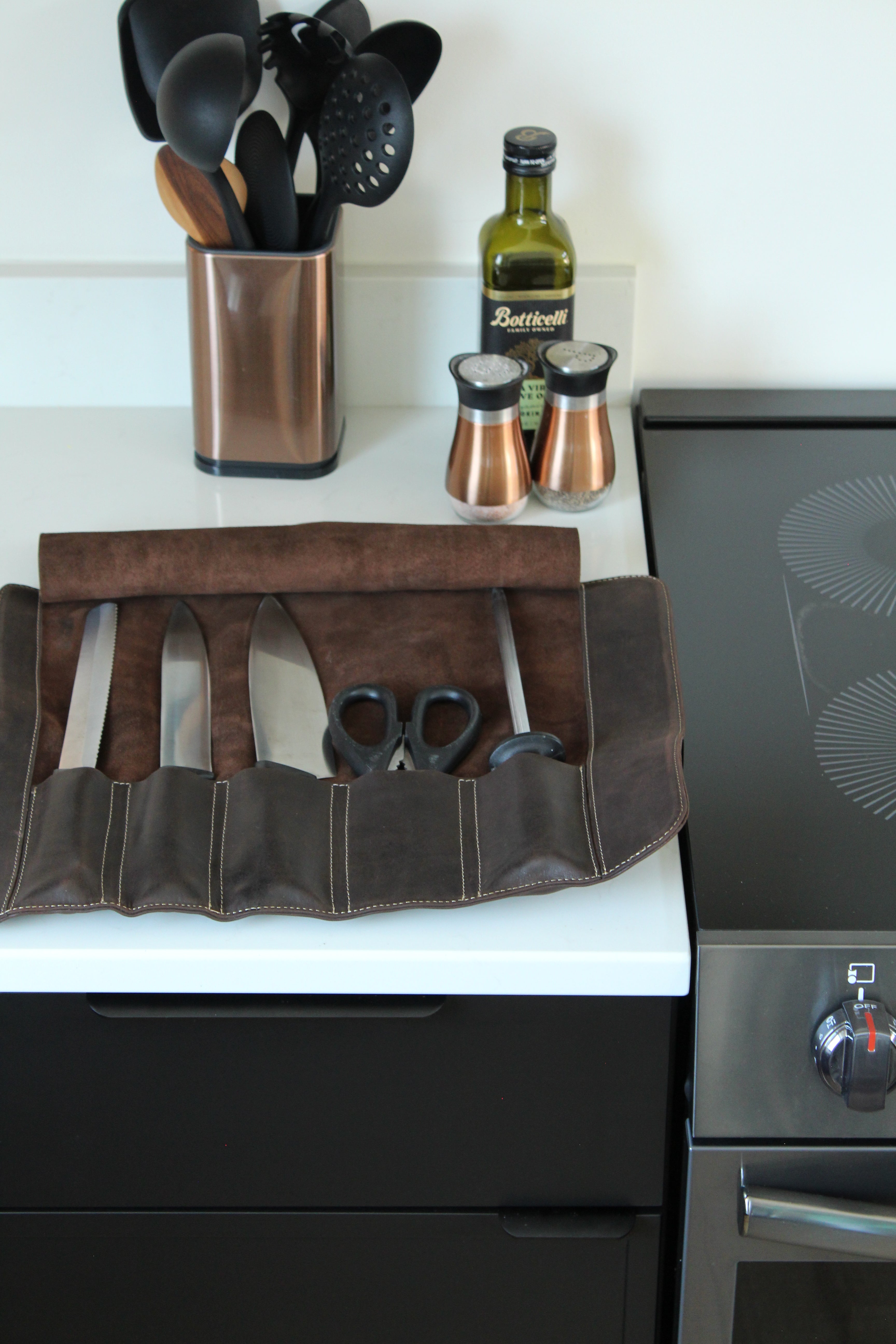 Leather Knife Roll