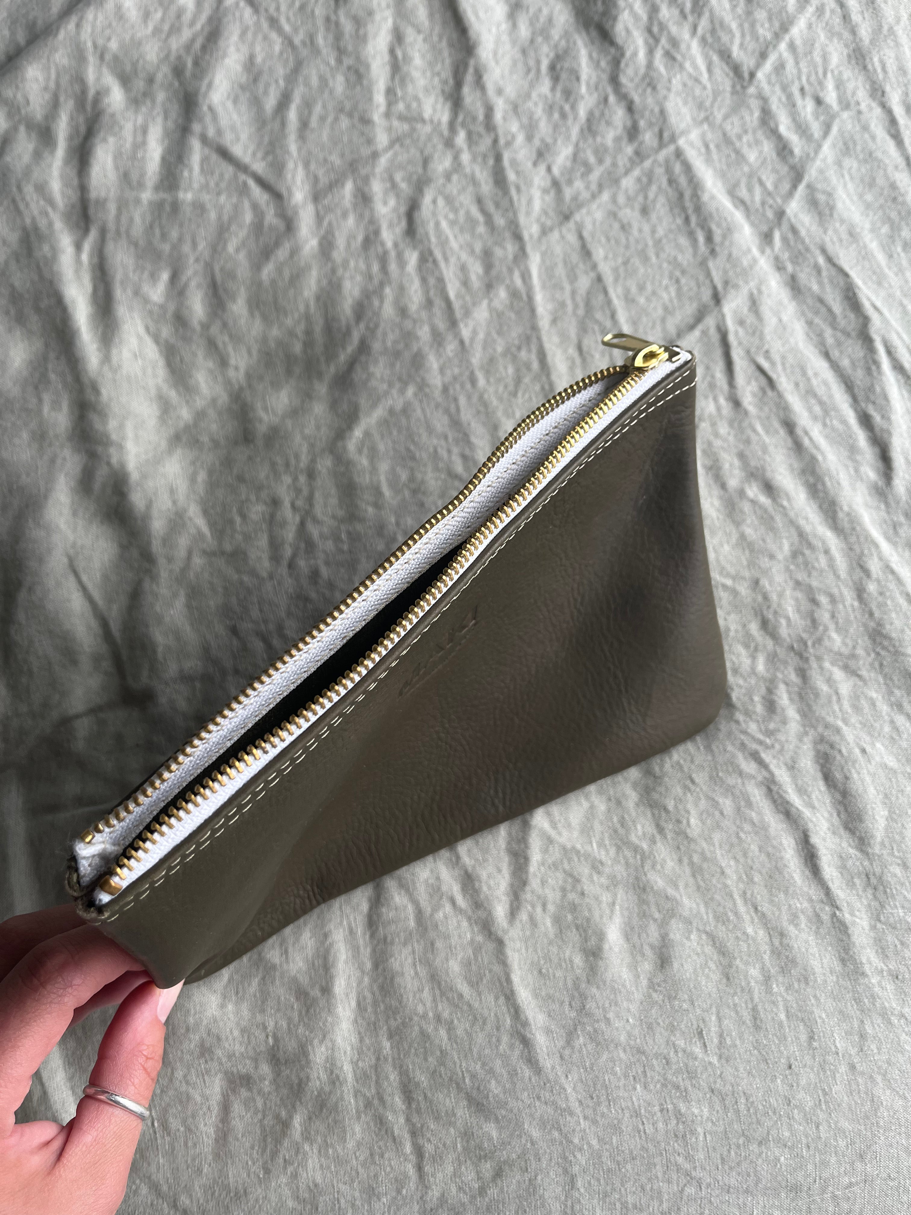 Everyday Pouch | Leather Zip Pouch